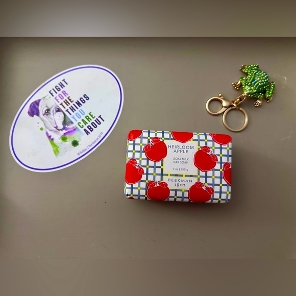 BEEKMAN 1802 HEIRLOOM APPLE GOAT MILK BAR SOAP - Picture 3 of 7